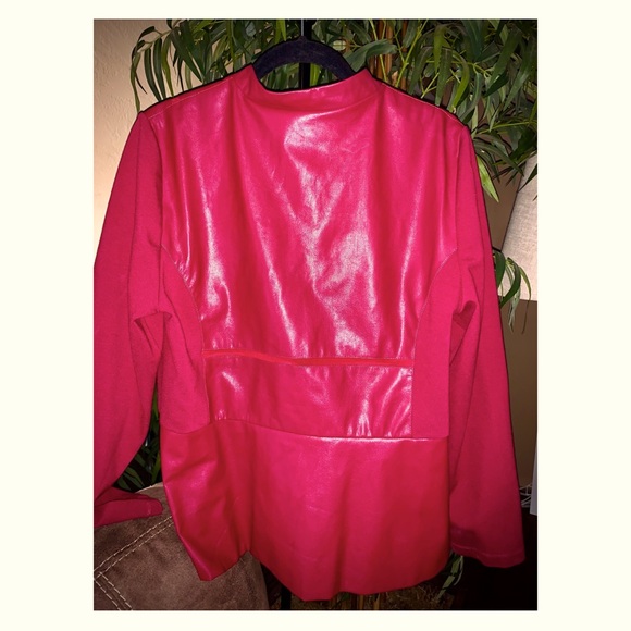Women’s Red Leather Chico’s Jacket. Size 2. - Picture 2 of 3